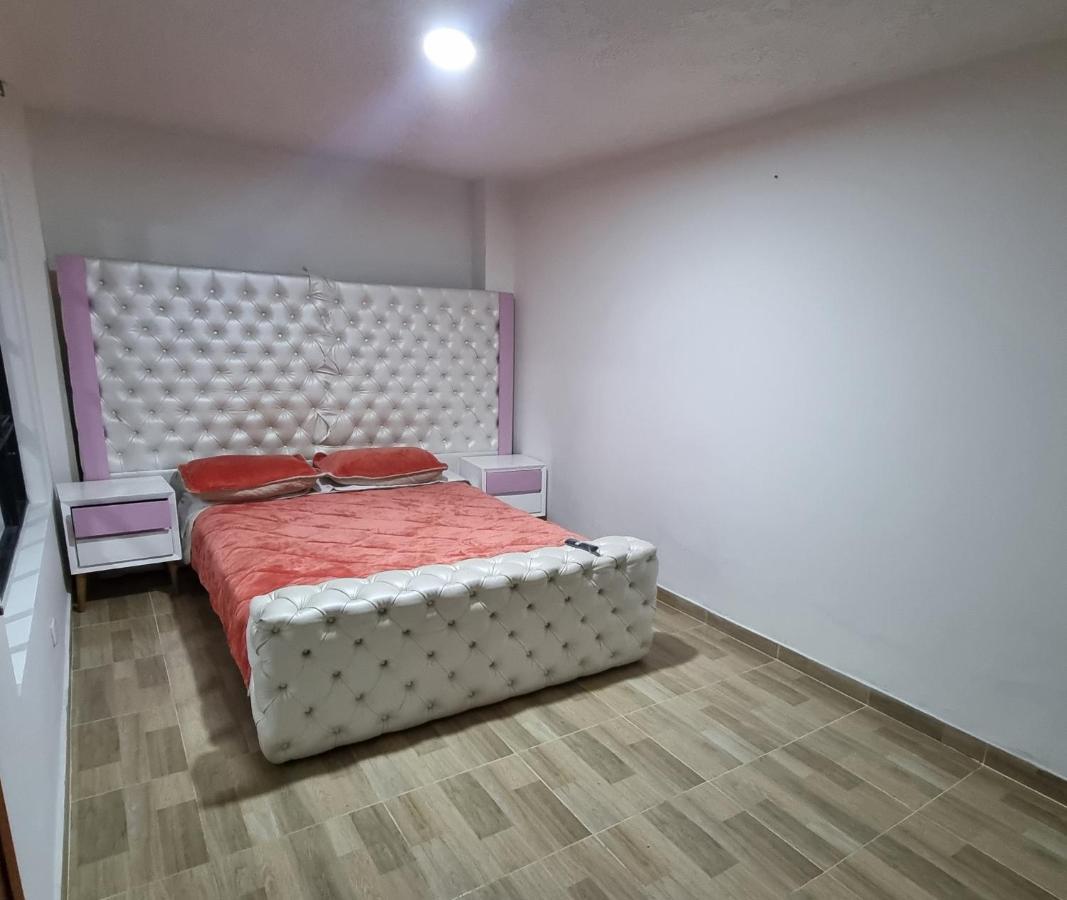 Casa Hogar Hostal ボゴタ エクステリア 写真